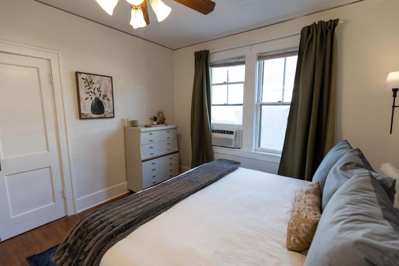 Historic Revival King Bed Midtown Memphis 68 Yes Pets Fast Wifi Free Parking Vila Exterior foto